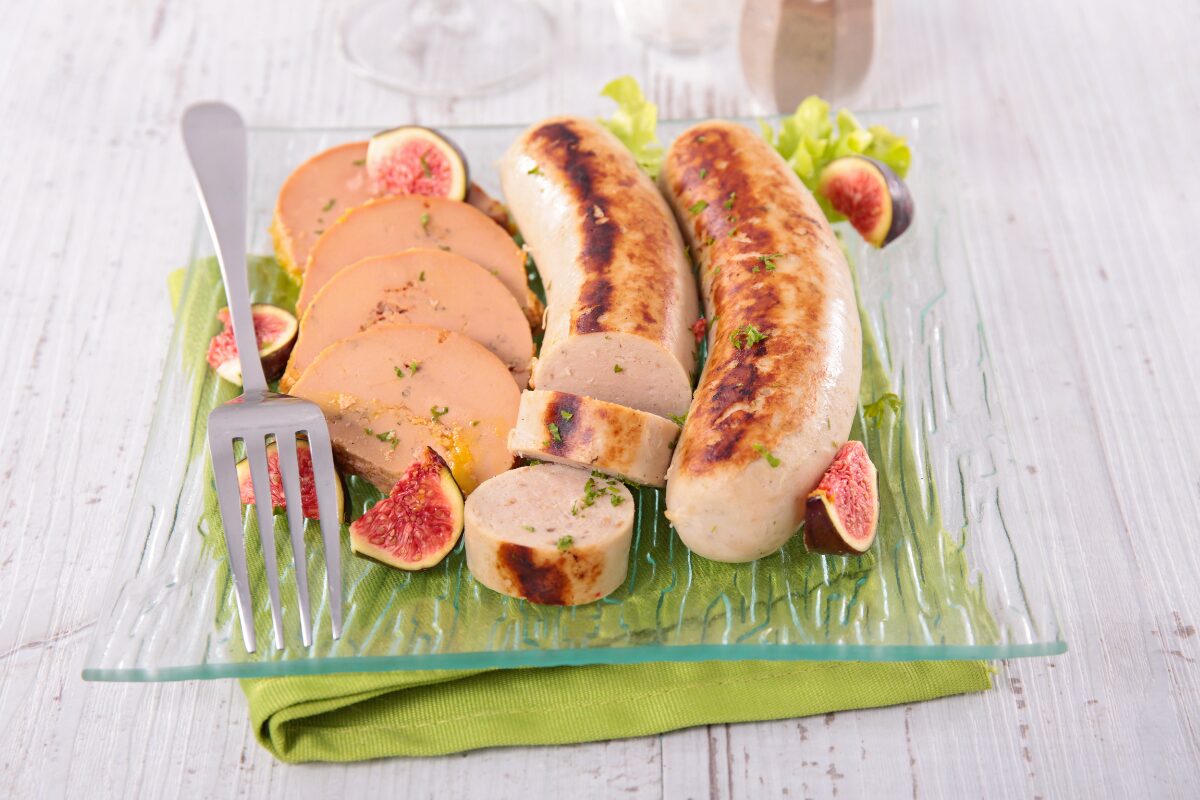 boudin blanc sur assiette